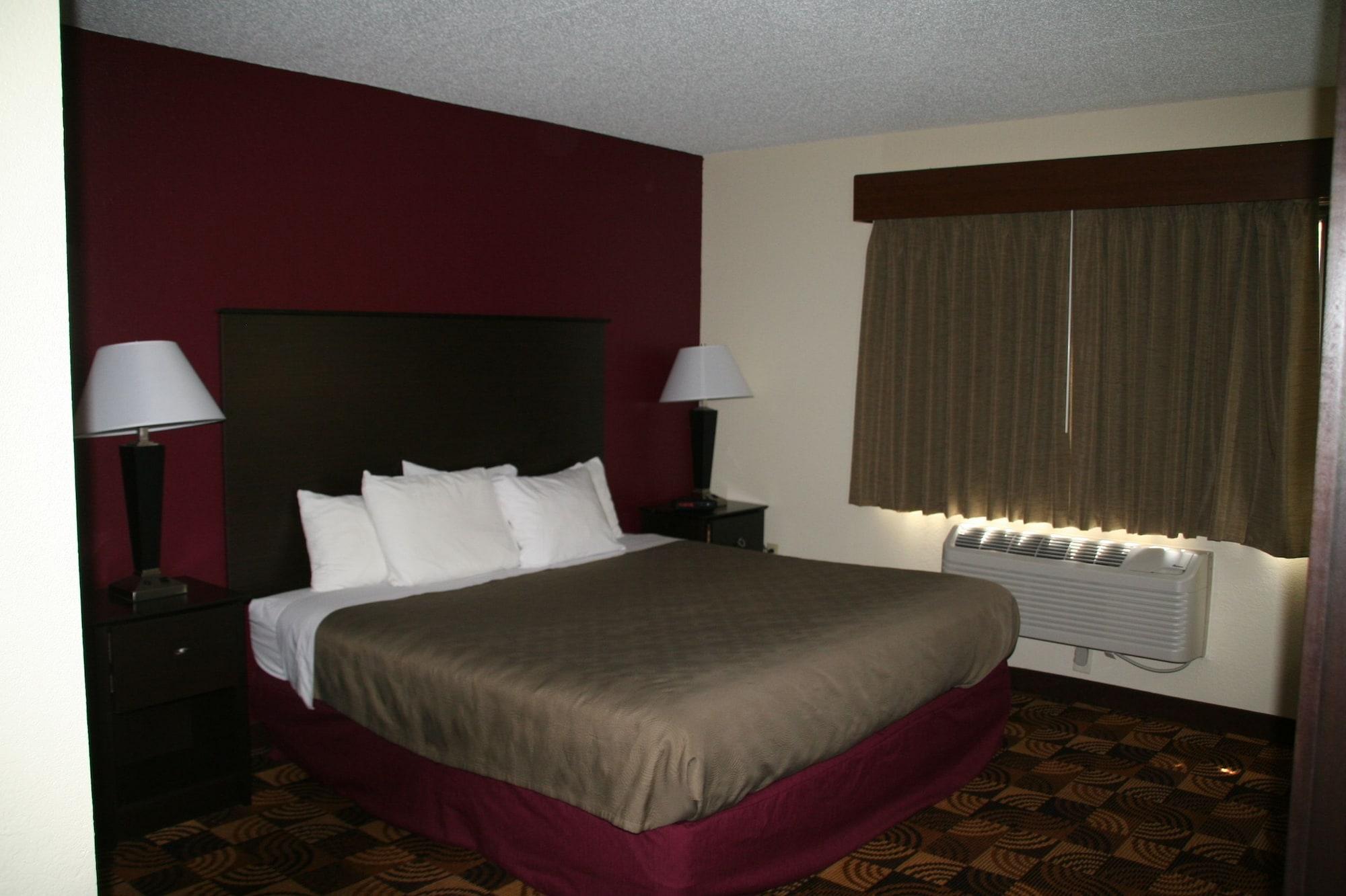 Hotel Americinn By Wyndham Near Lake Geneva