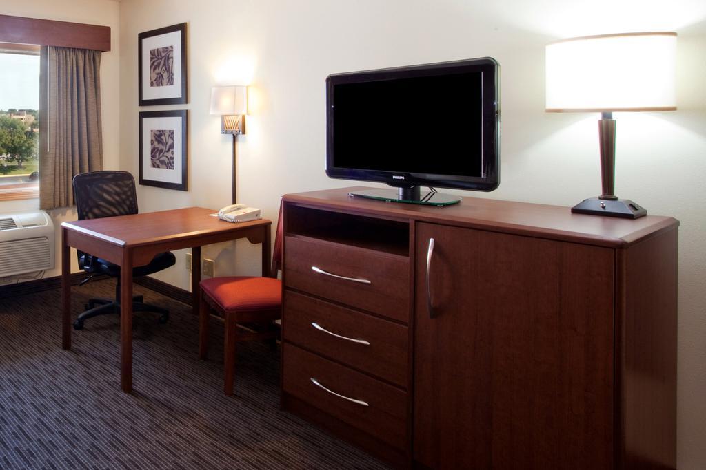 Americinn By Wyndham Near Lake Geneva Hotel Elkhorn