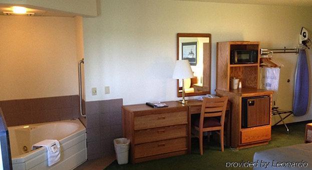 Americinn By Wyndham Near Lake Geneva Elkhorn