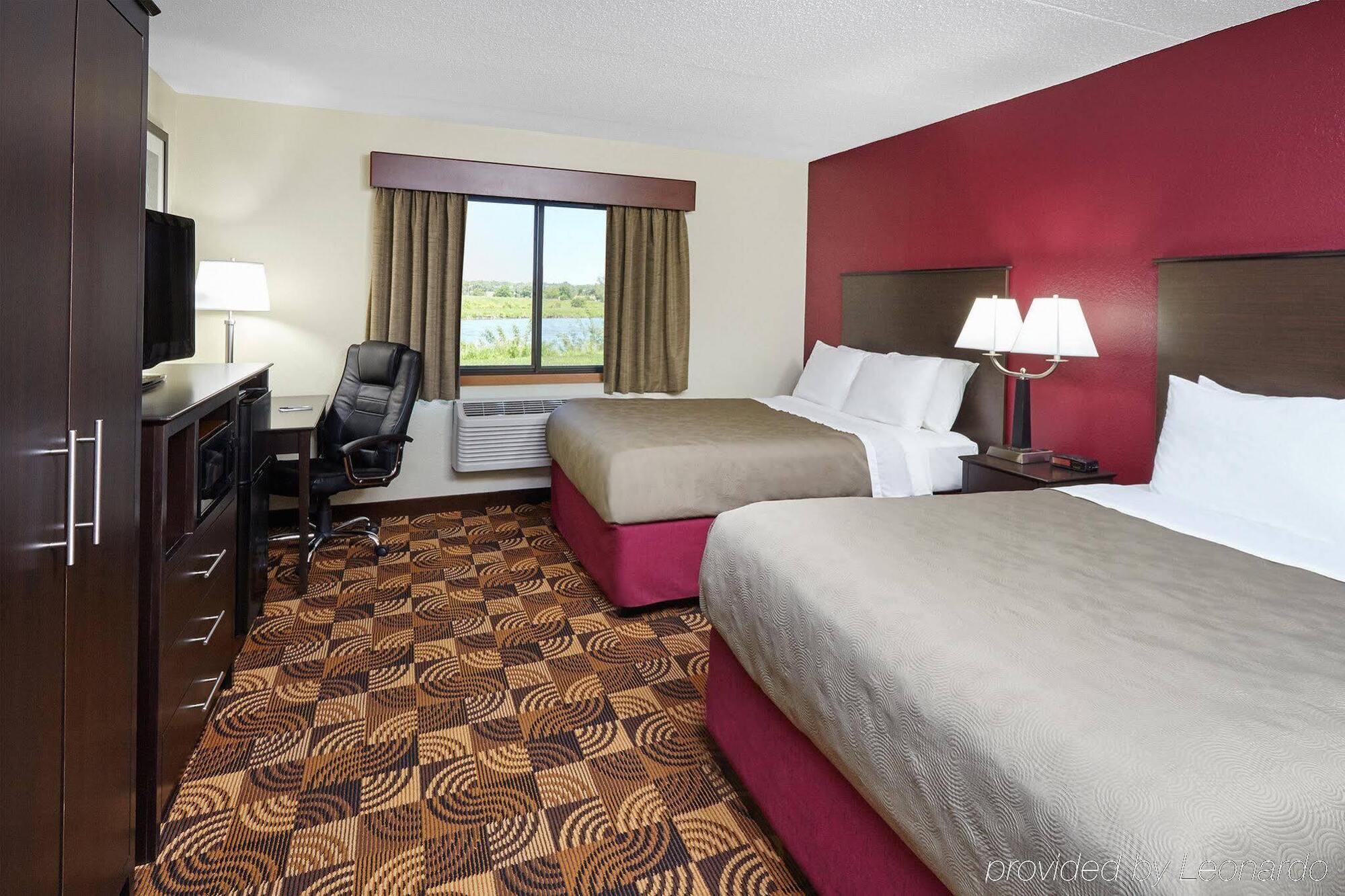 Hotel Americinn By Wyndham Near Lake Geneva